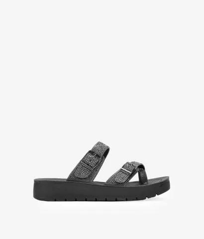 Sandalias de dedo negras con brillantes y hebillas