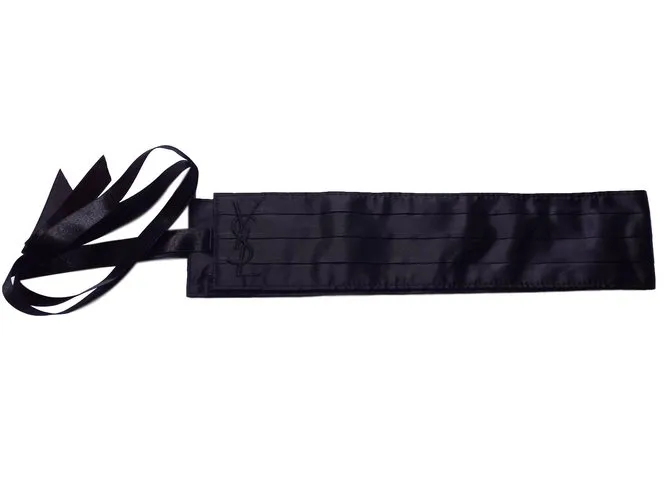 Yves Saint Laurent Cinturones Negro 